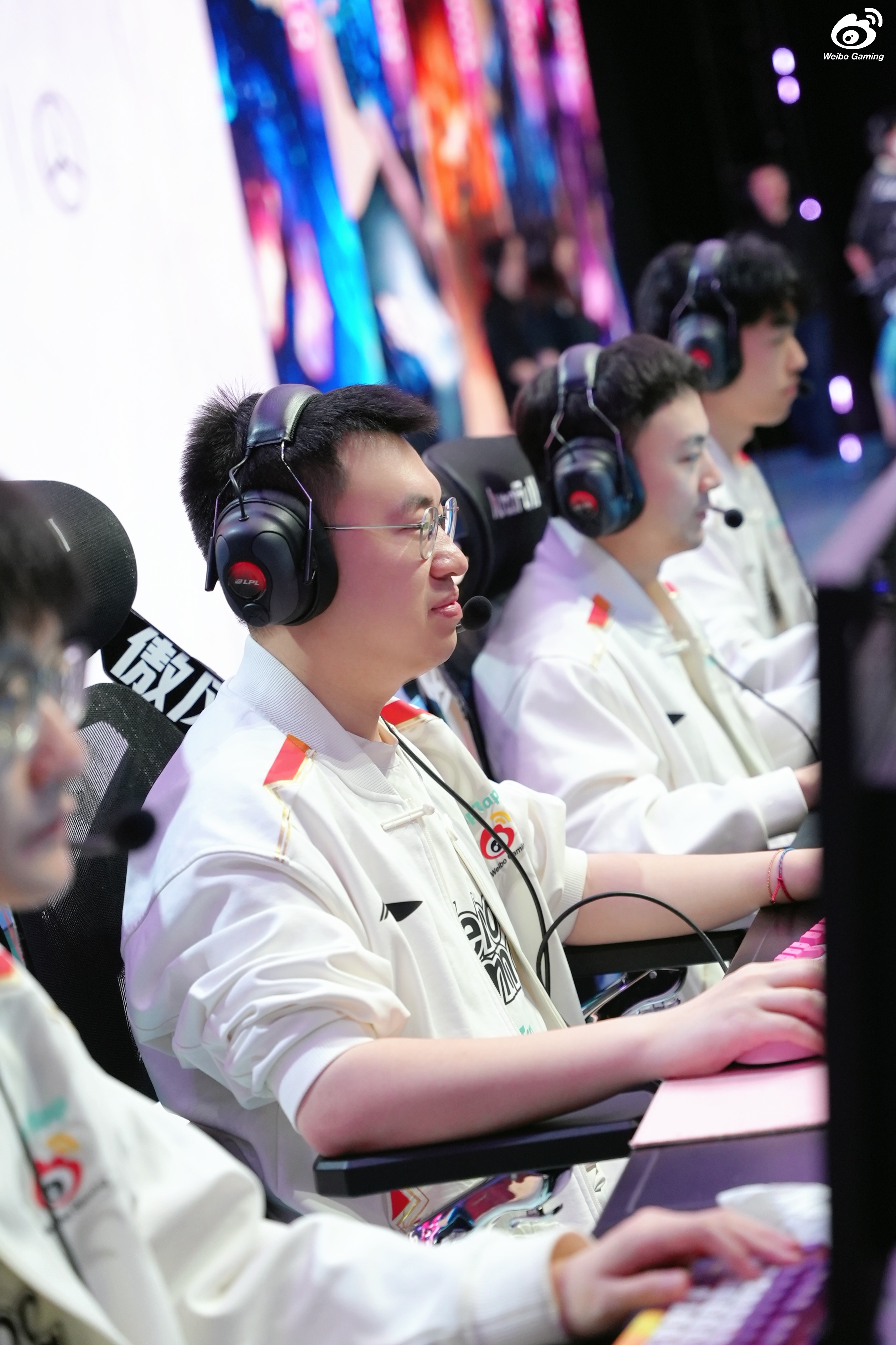 虎扑体育-Karsa重返赛场，锐不可当首场状态出色，中国队观众沸腾！上演精彩一战(karsa为什么叫野区雷达)