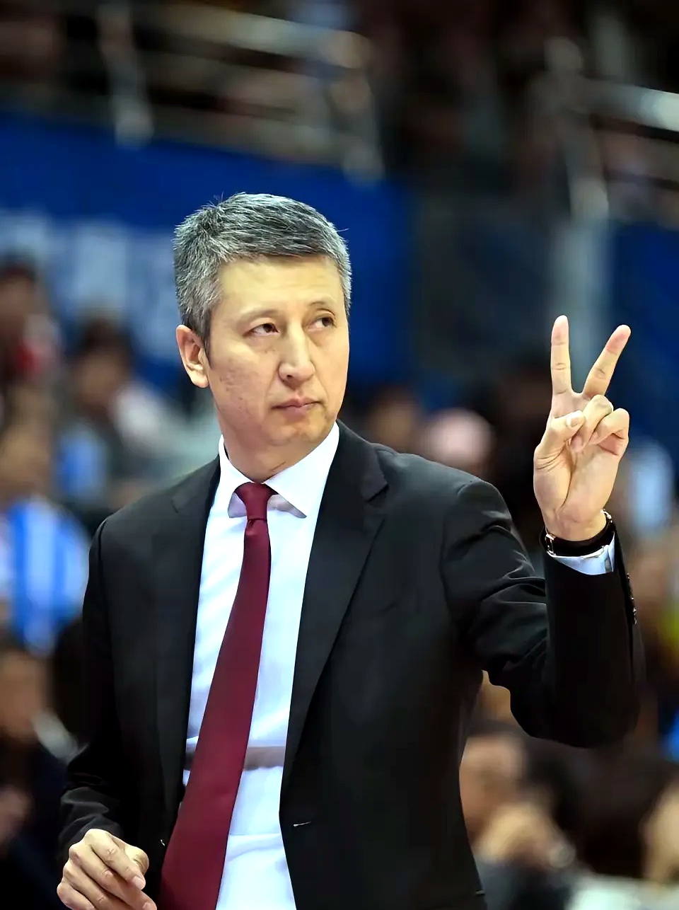 虎扑体育- 今晨体能课后，那不勒斯状态回暖备战CBA常规赛，球迷炸锅，球探报告显示潜力